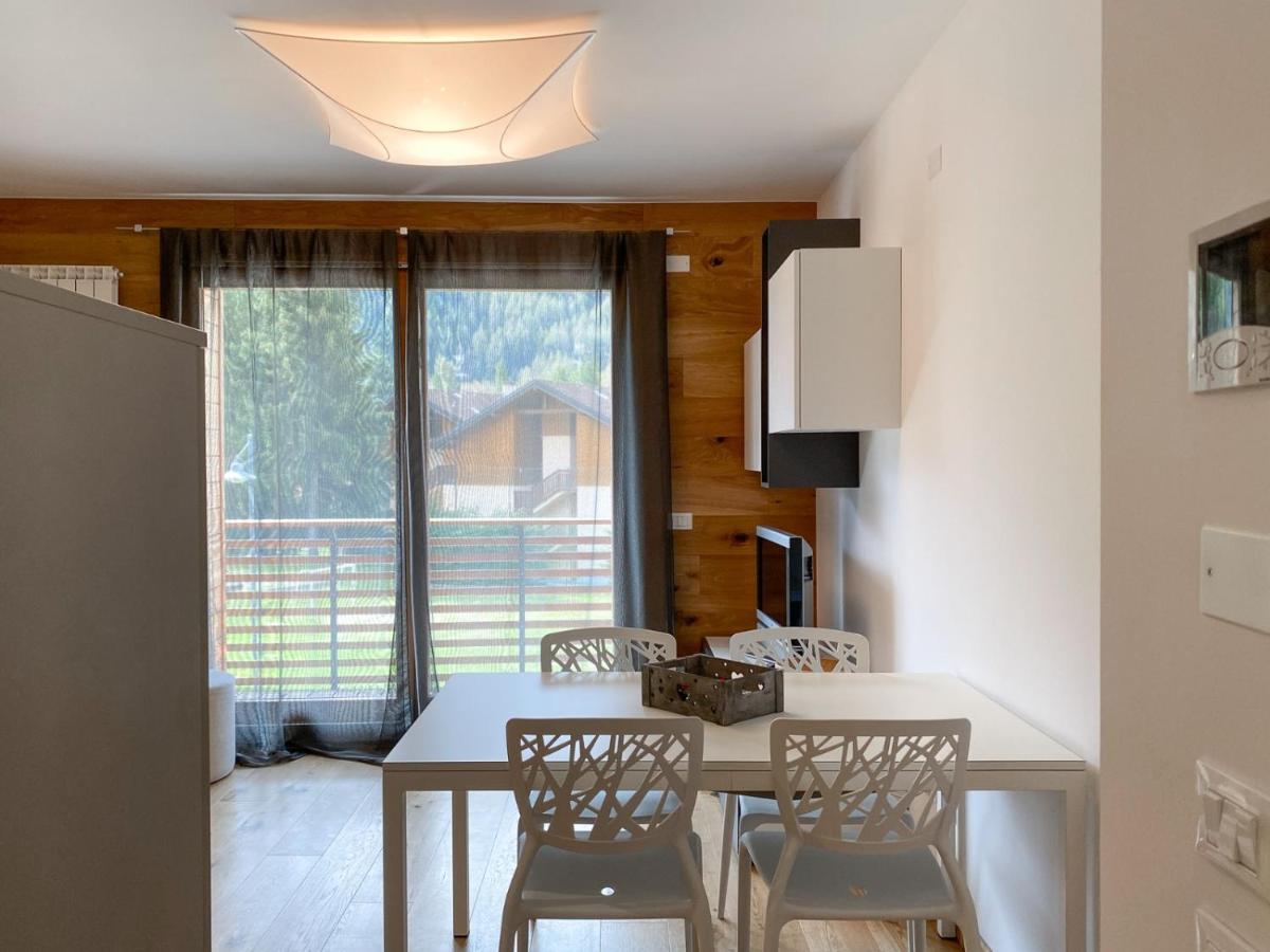 Ferienwohnung Great Escapes Ponte Di Legno Exterior foto